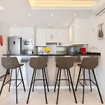 Phenthouse Monaco - Jacuzzi - Center - Sea View شقة *